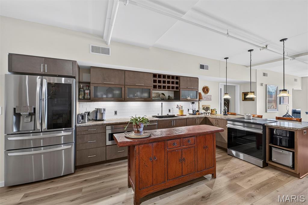 915 Olive Street Unit: 901