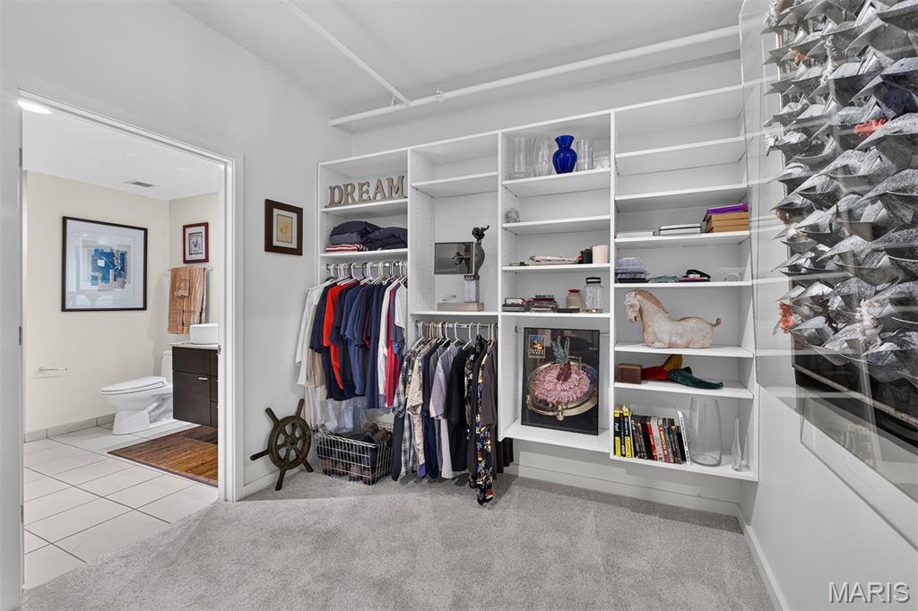 915 Olive Street Unit: 901