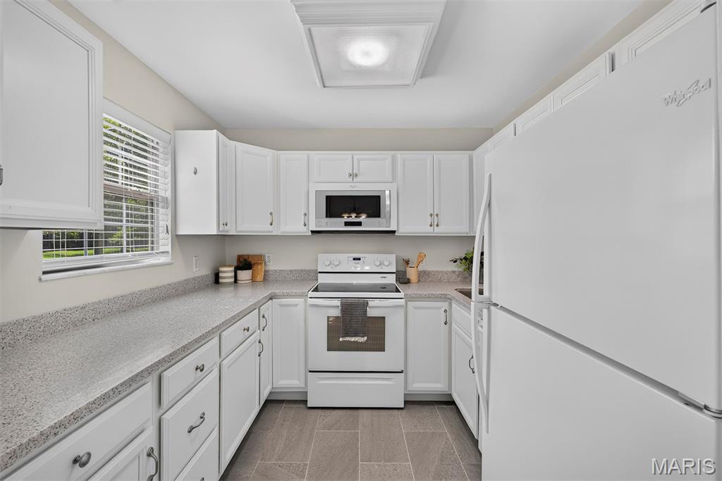 1712 Redbird Cove