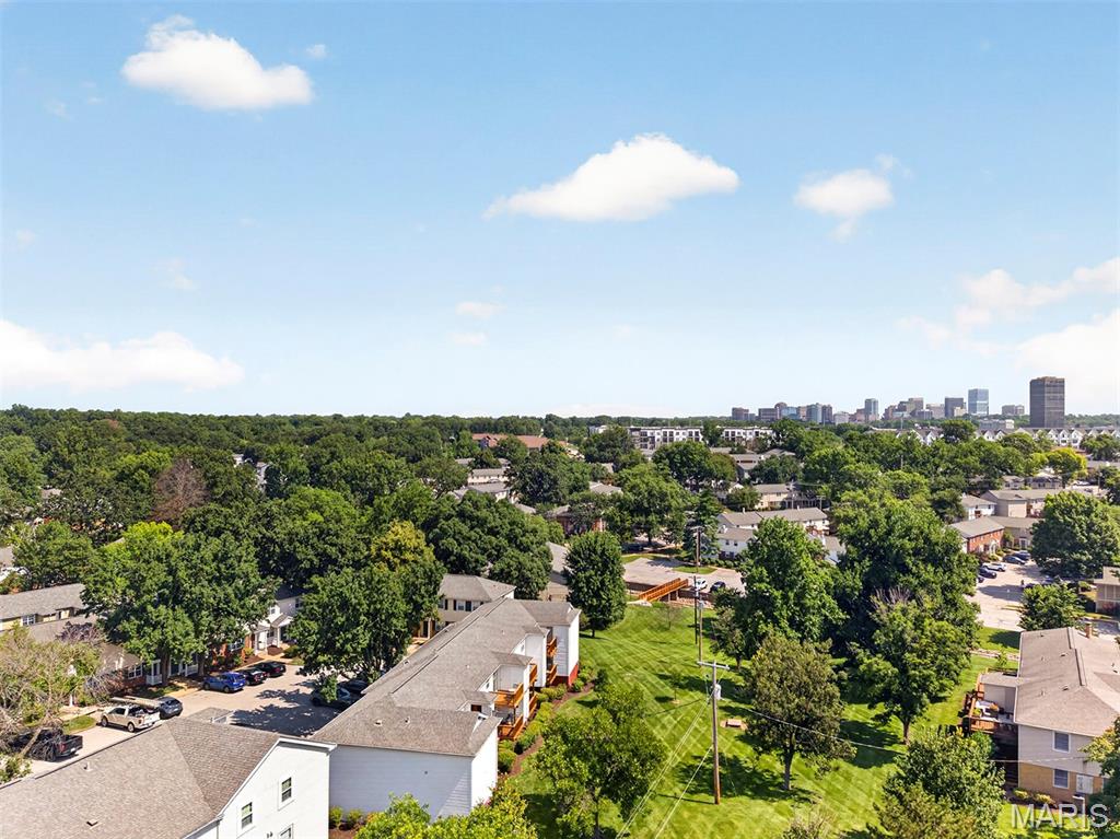 1712 Redbird Cove