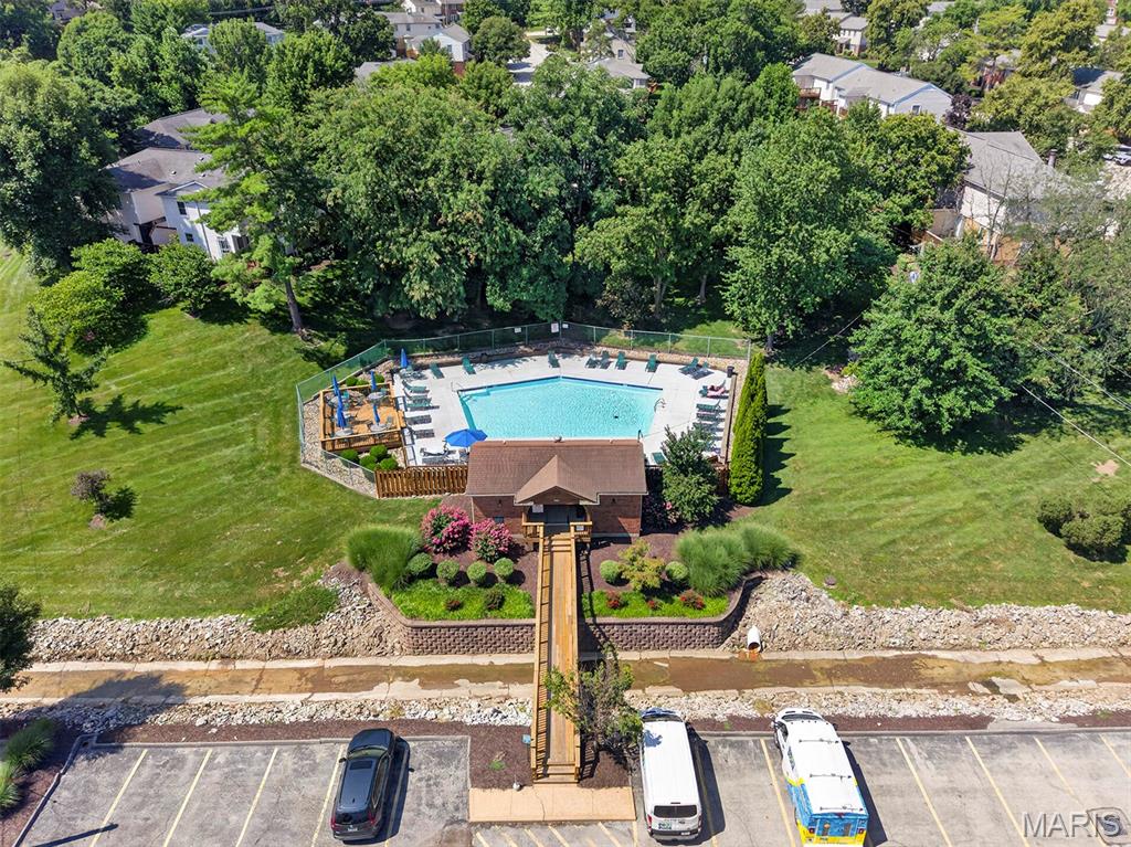 1712 Redbird Cove