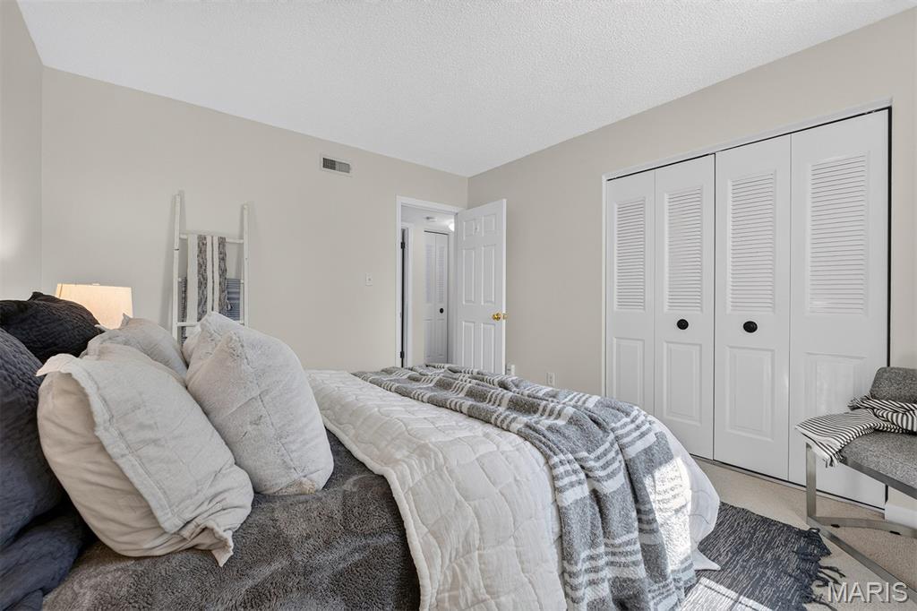1712 Redbird Cove