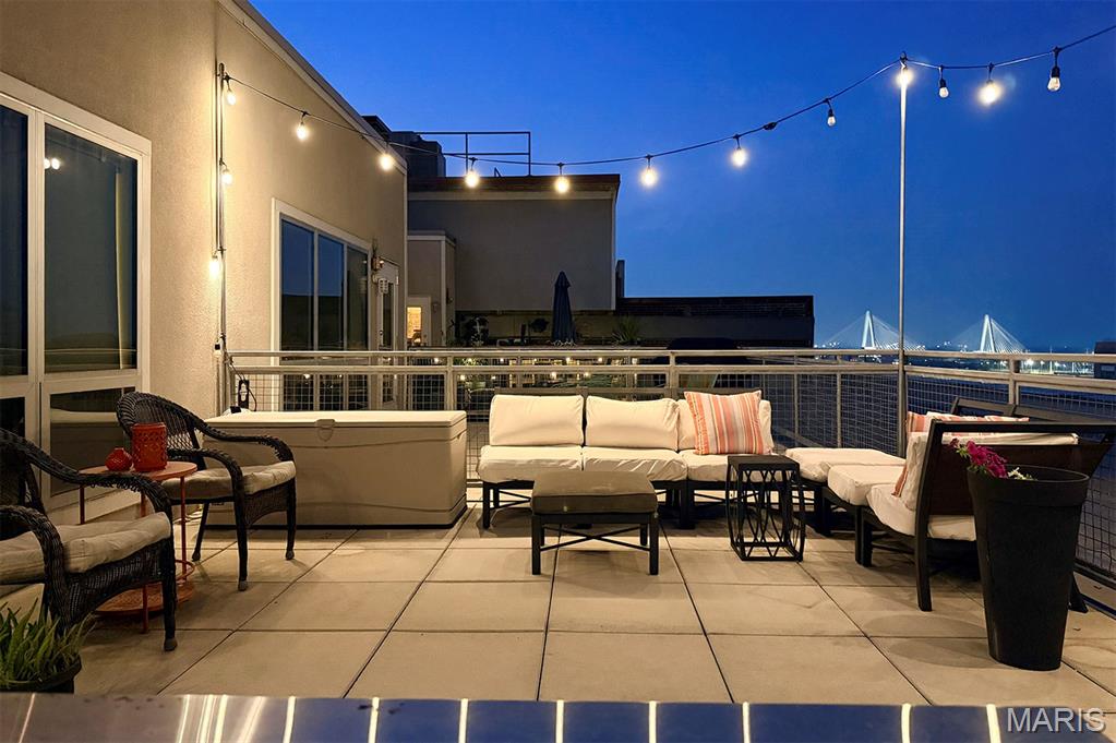 901 Washington Avenue Unit: 704