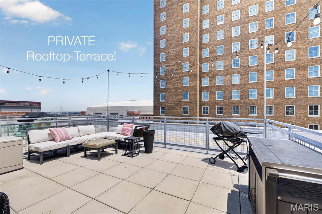 901 Washington Avenue Unit: 704