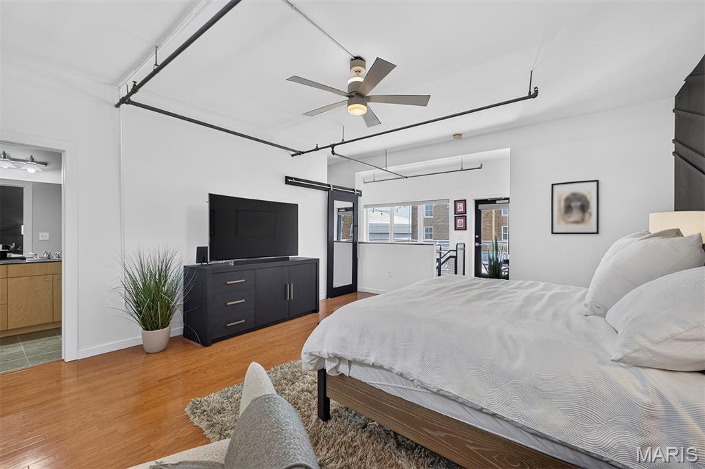 901 Washington Avenue Unit: 704