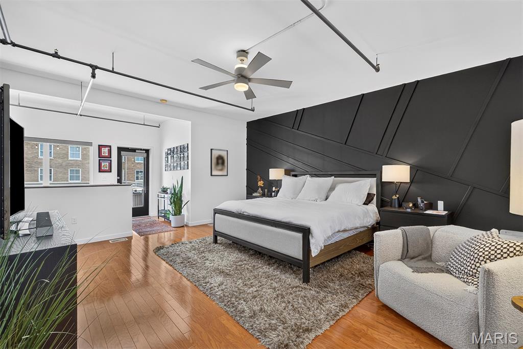 901 Washington Avenue Unit: 704