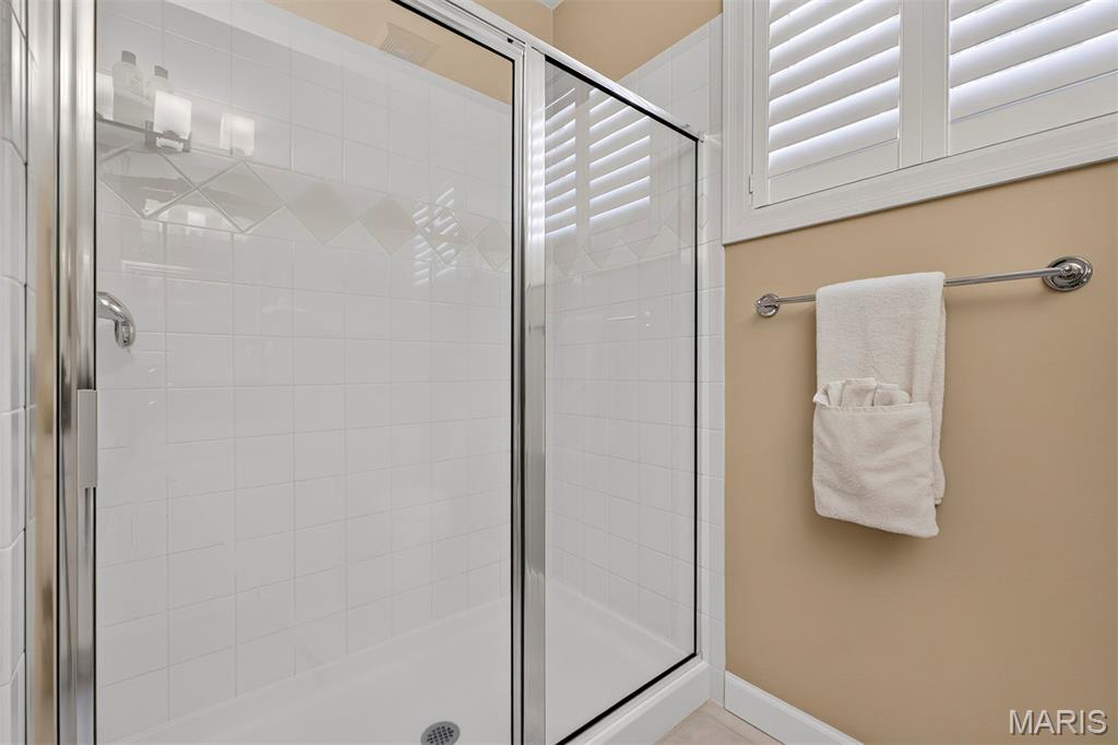 110 N Newstead Avenue Unit: 103