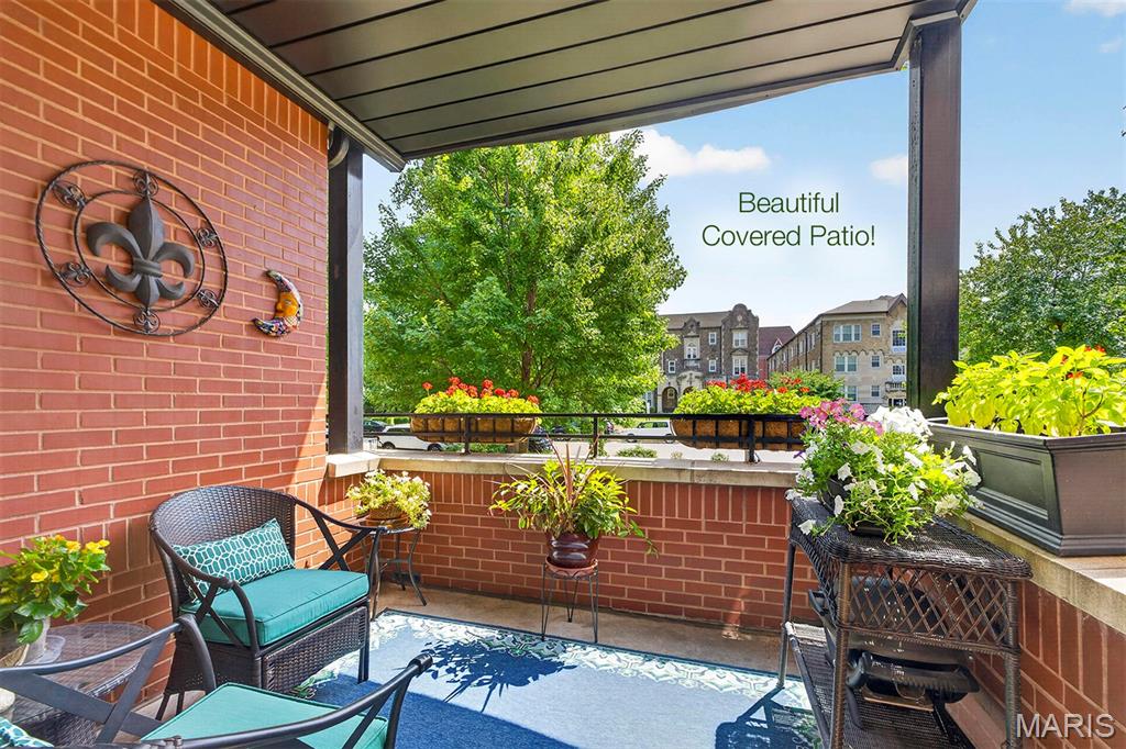 110 N Newstead Avenue Unit: 103