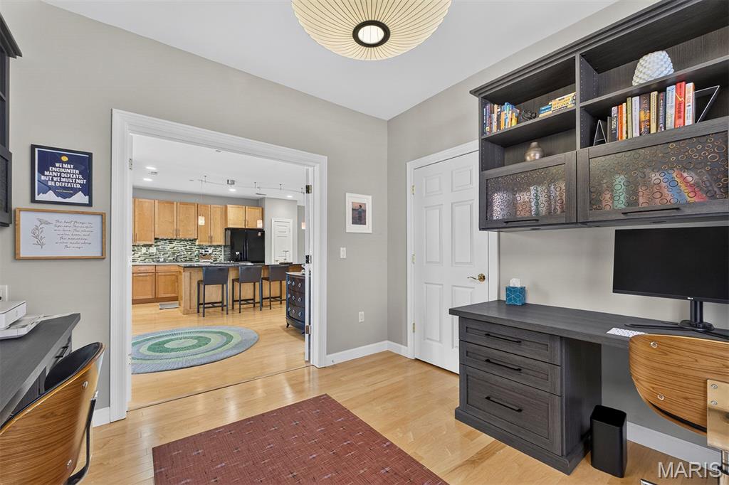 110 N Newstead Avenue Unit: 103