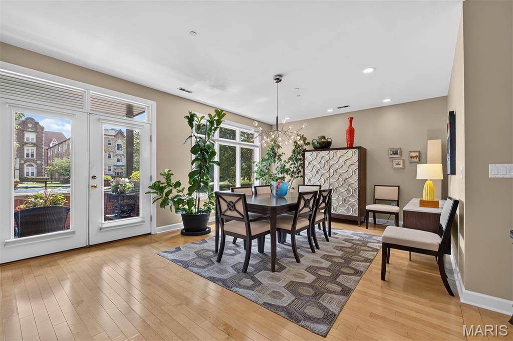 110 N Newstead Avenue Unit: 103