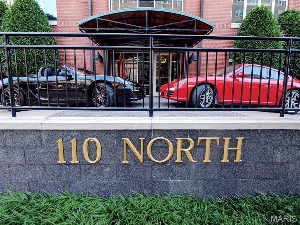 110 N Newstead Avenue Unit: 103