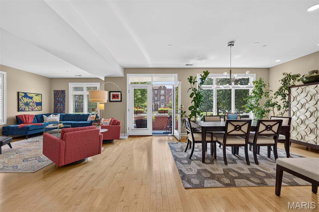 110 N Newstead Avenue Unit: 103