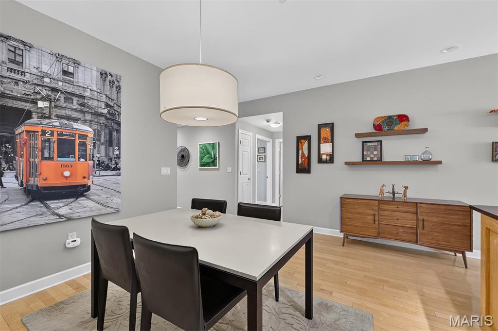 110 N Newstead Avenue Unit: 103