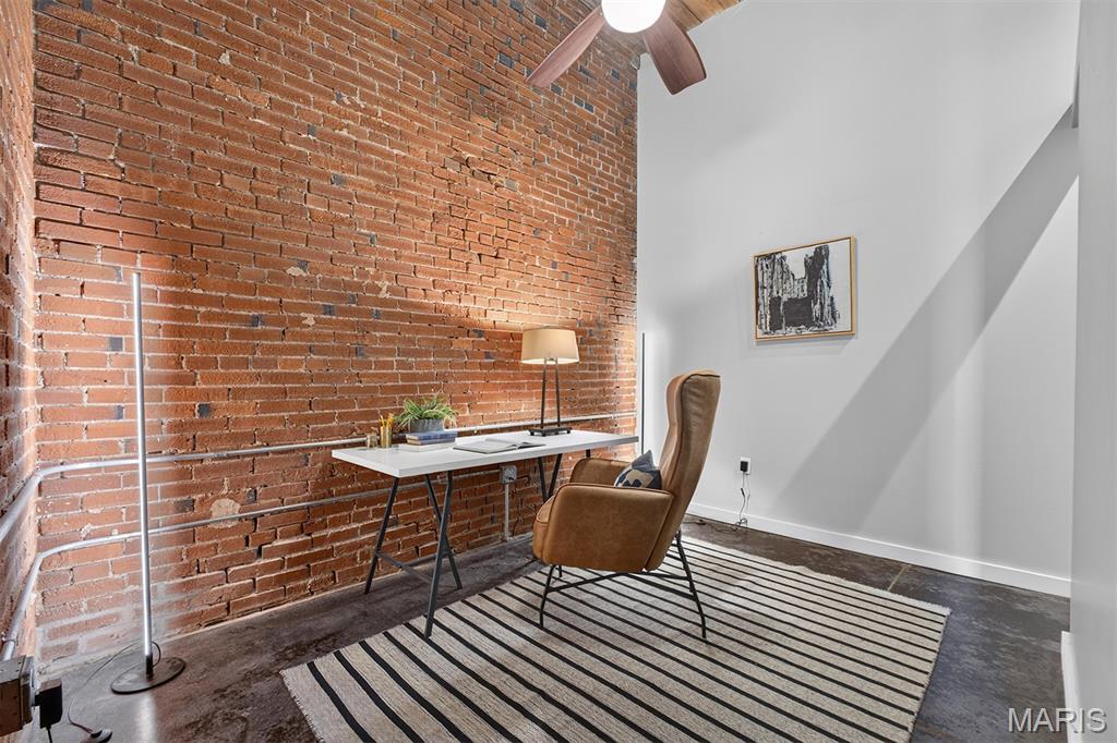 721 N 17th Unit: 202
