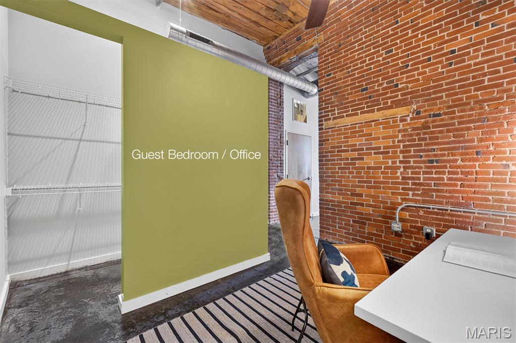 721 N 17th Unit: 202