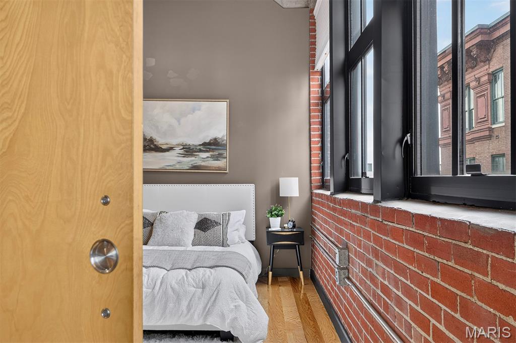 1619 Washington Avenue Unit: 802