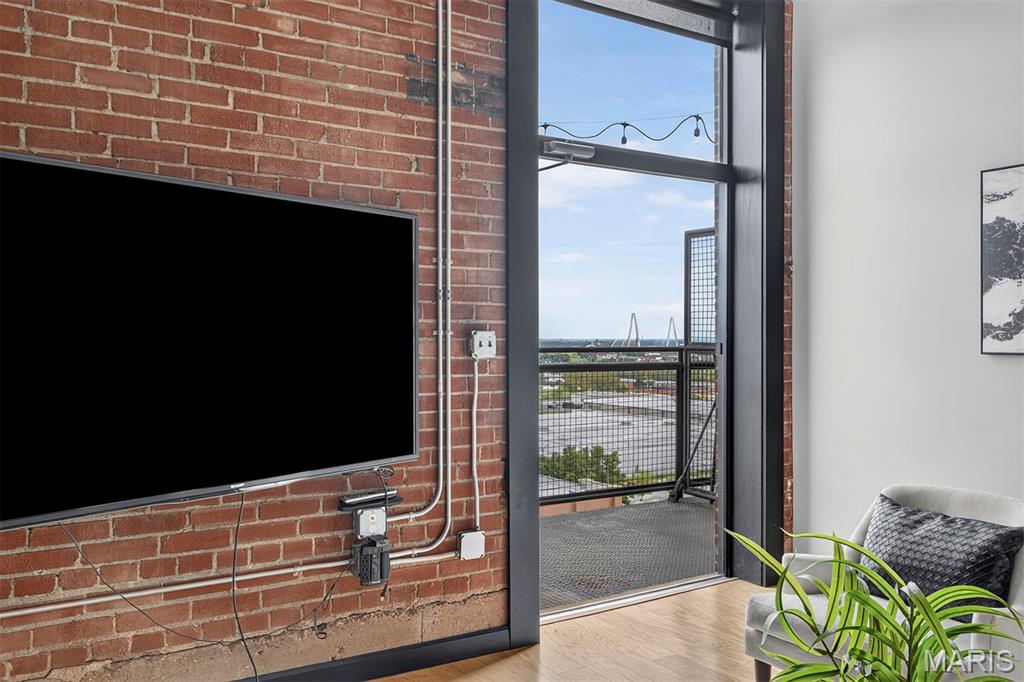 1619 Washington Avenue Unit: 802