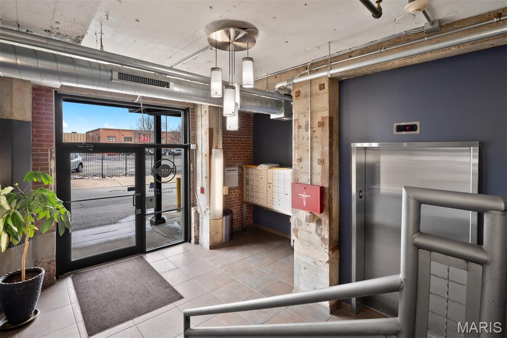 1619 Washington Avenue Unit: 802