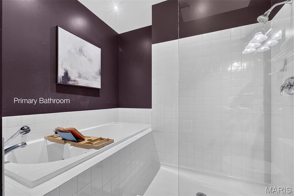 1619 Washington Avenue Unit: 802