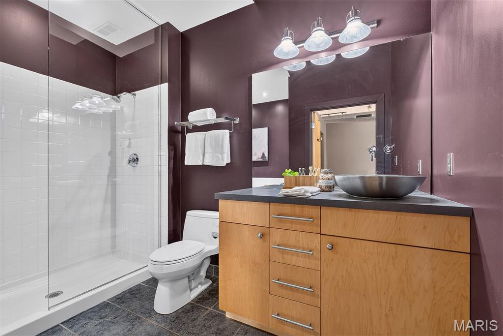 1619 Washington Avenue Unit: 802
