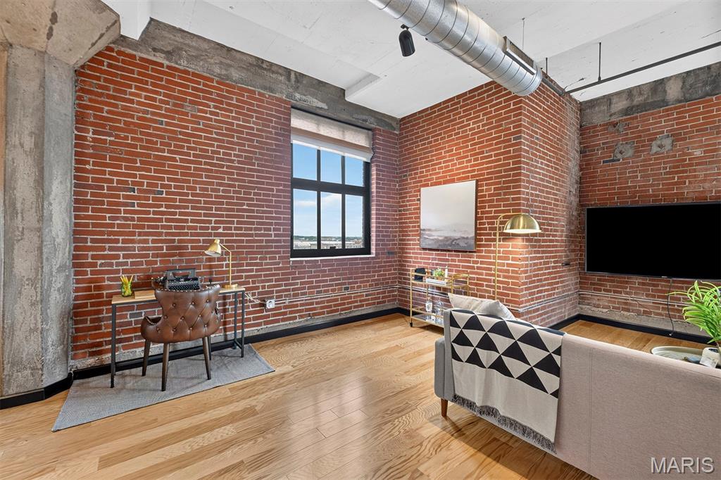 1619 Washington Avenue Unit: 802