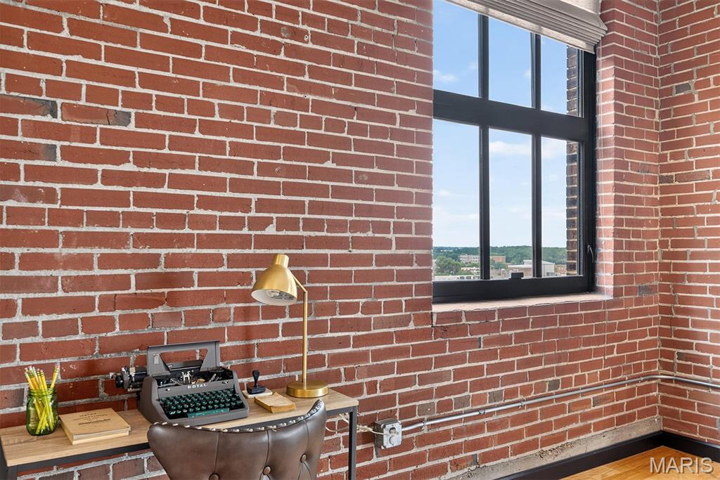 1619 Washington Avenue Unit: 802