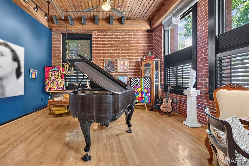 703 N 13th Street Unit: 207