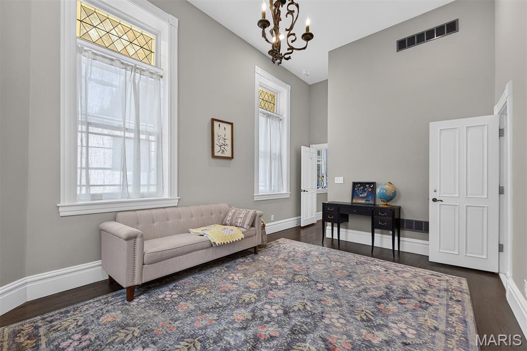 2123 Park Avenue