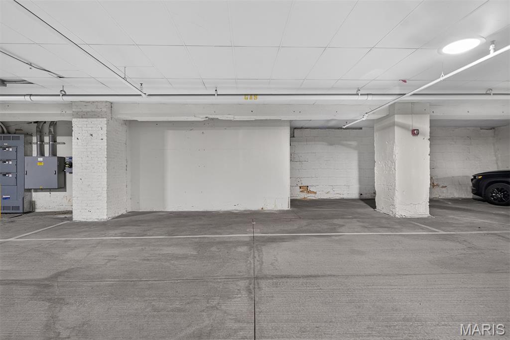915 Olive Unit: 1112