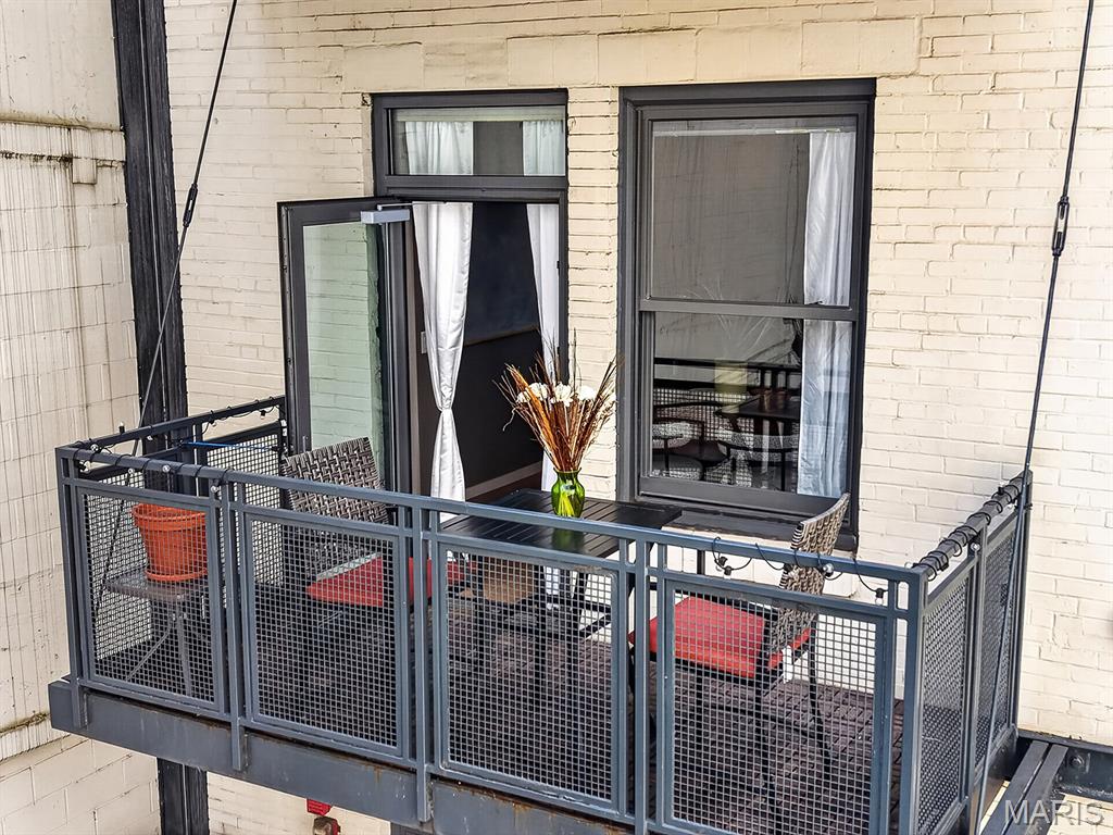 915 Olive Unit: 1112