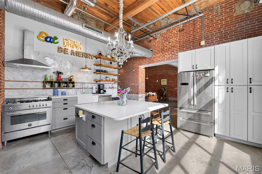 721 N 17th Street Unit: 103