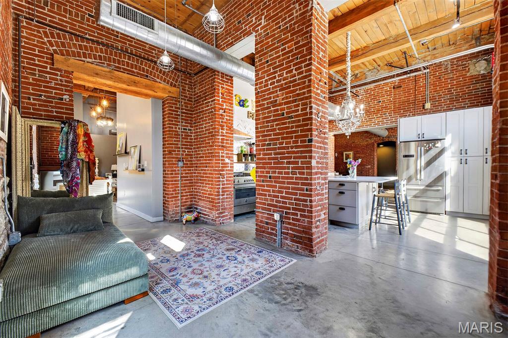 721 N 17th Street Unit: 103