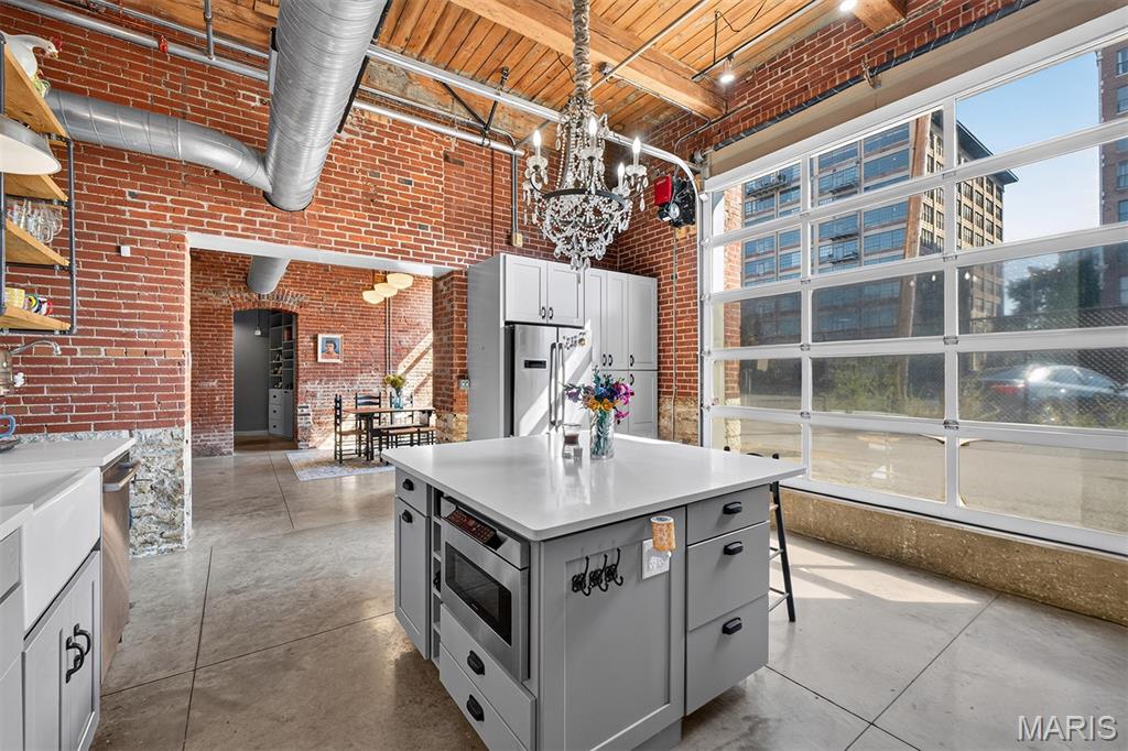 721 N 17th Street Unit: 103