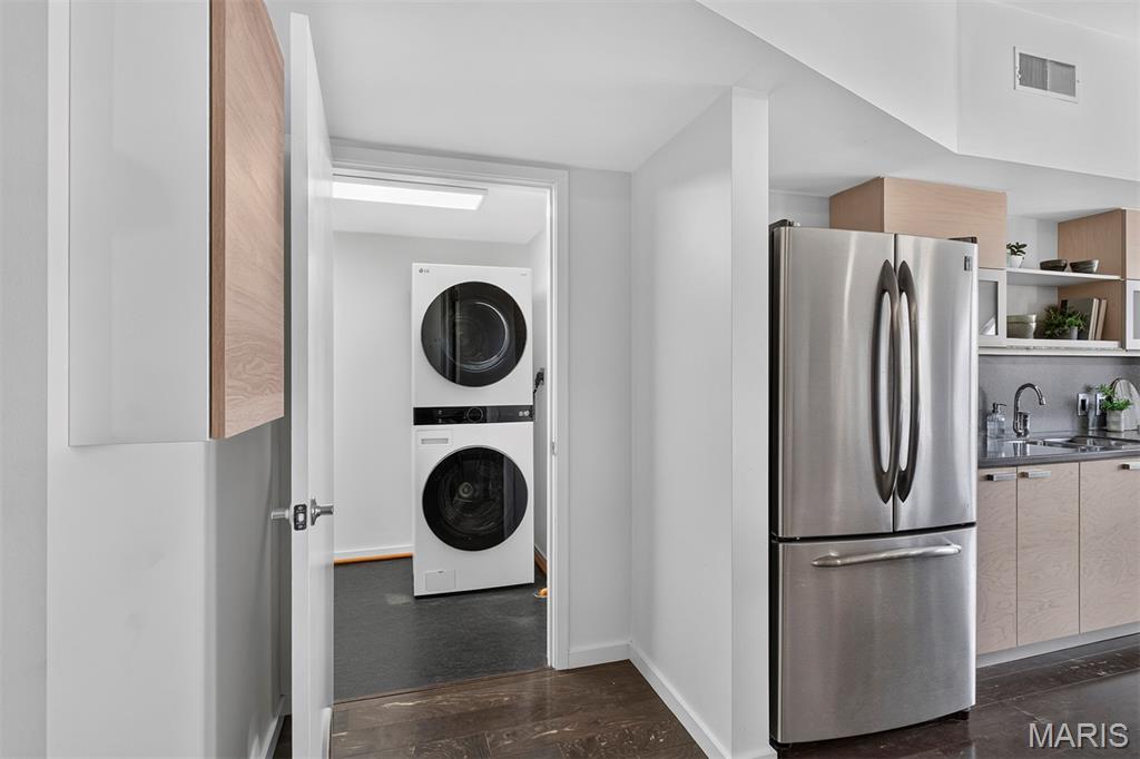 915 Olive Street Unit: 1404