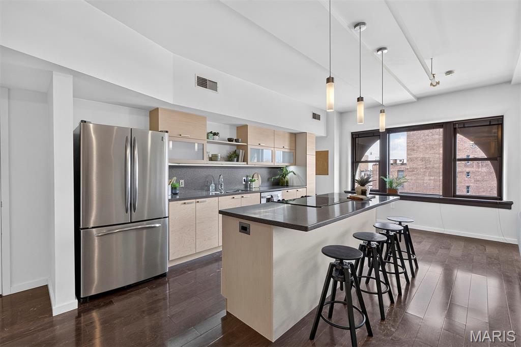 915 Olive Street Unit: 1404