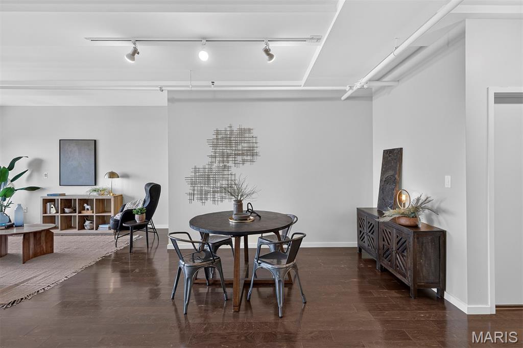 915 Olive Street Unit: 1404