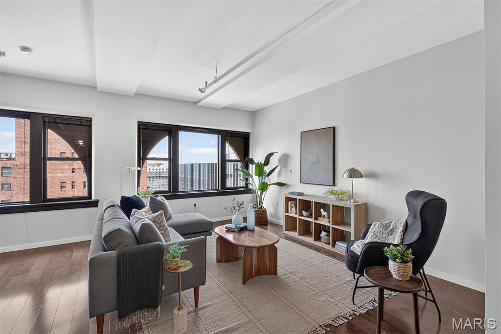 915 Olive Street Unit: 1404