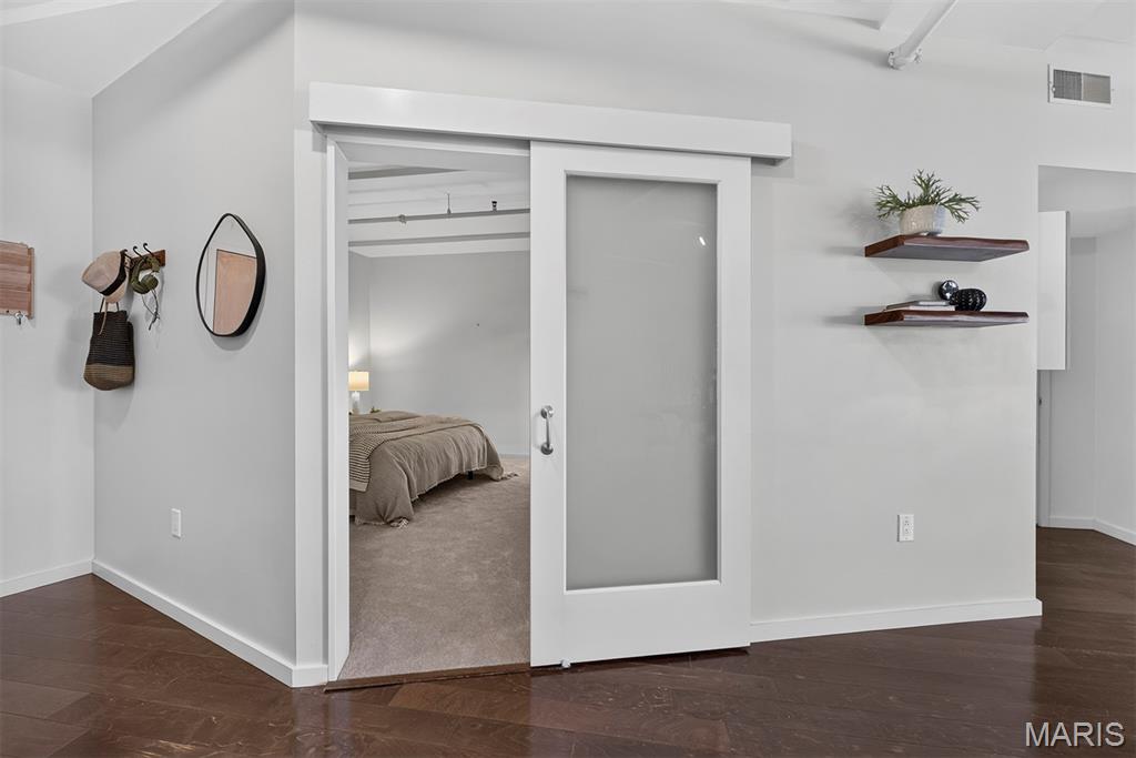 915 Olive Street Unit: 1404