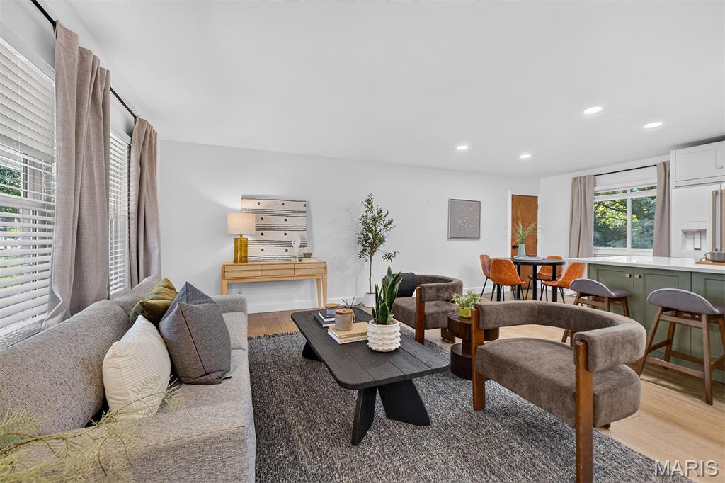12464 Sparrowwood Drive