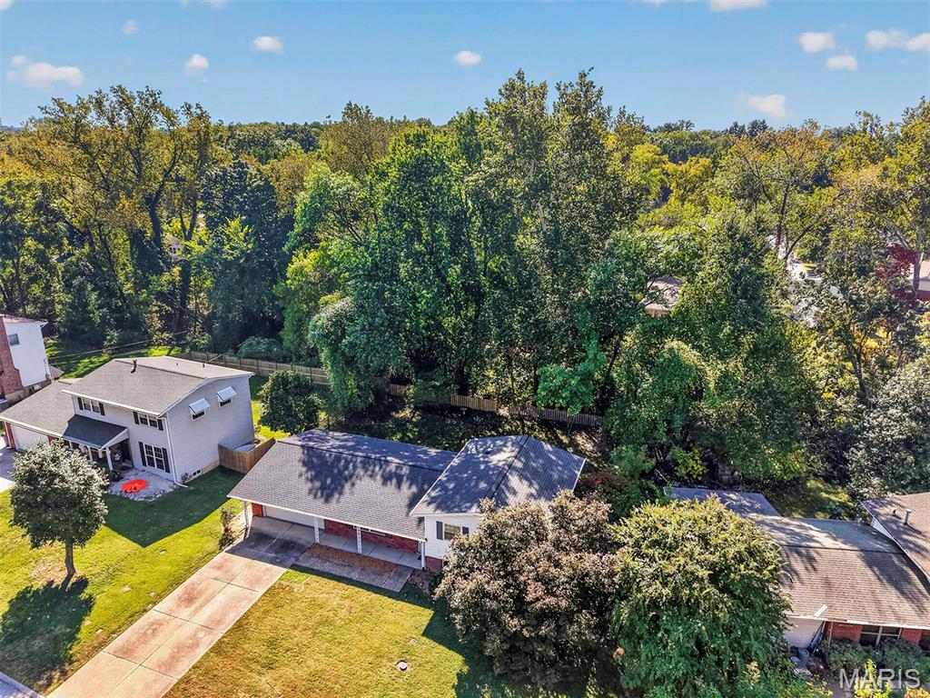 12464 Sparrowwood Drive