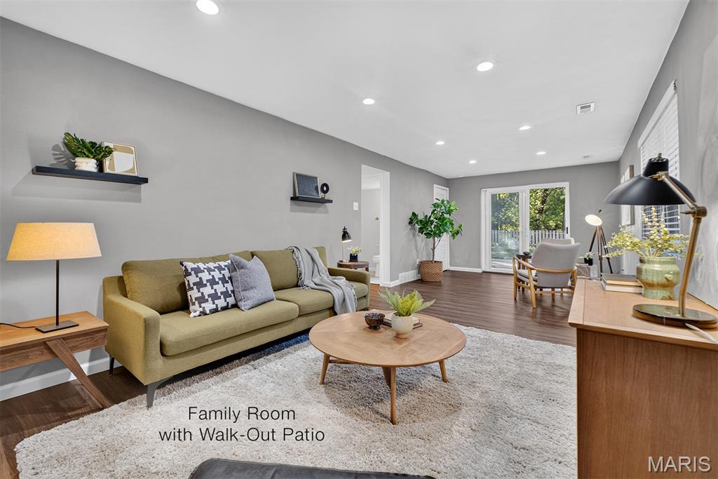 12464 Sparrowwood Drive