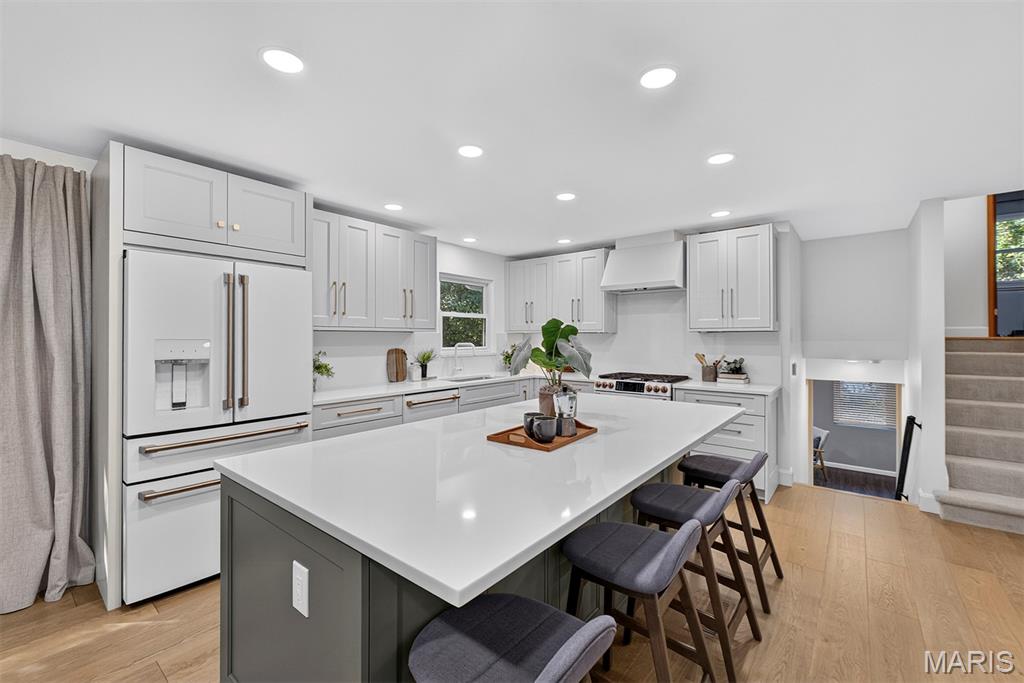 12464 Sparrowwood Drive