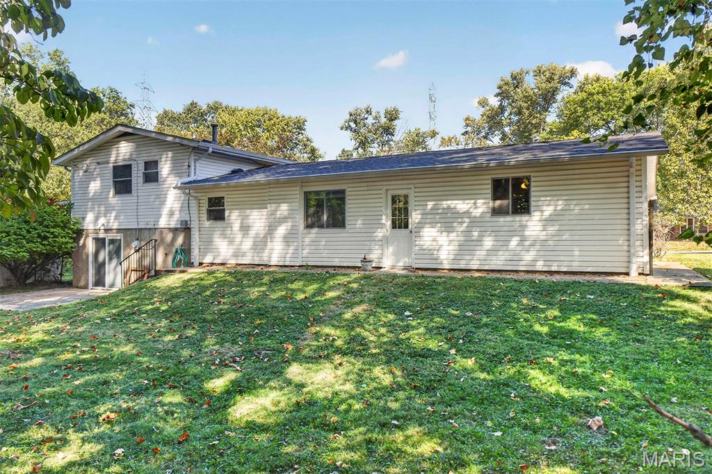 12464 Sparrowwood Drive