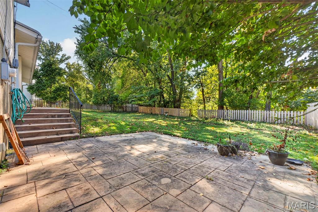 12464 Sparrowwood Drive