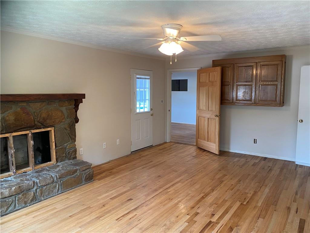 6605 Pine Ridge Circle