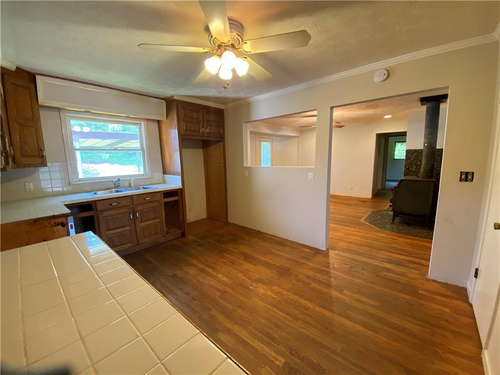 6605 Pine Ridge Circle