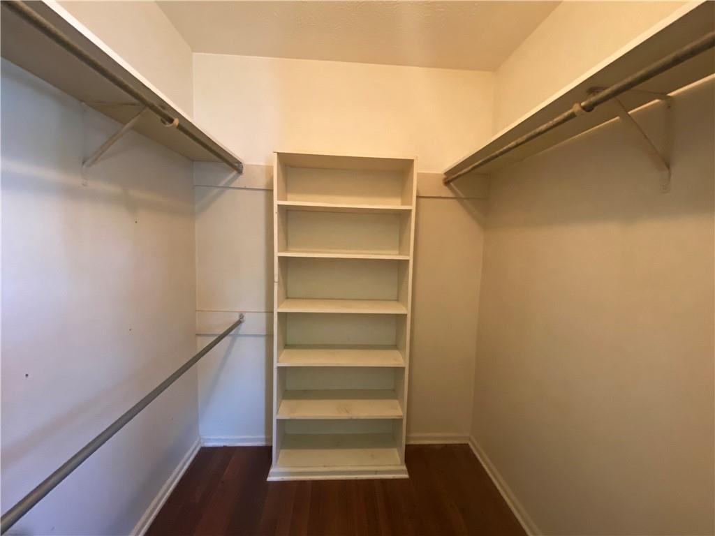 6605 Pine Ridge Circle