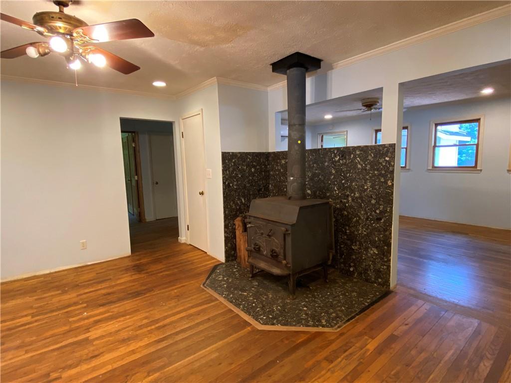 6605 Pine Ridge Circle