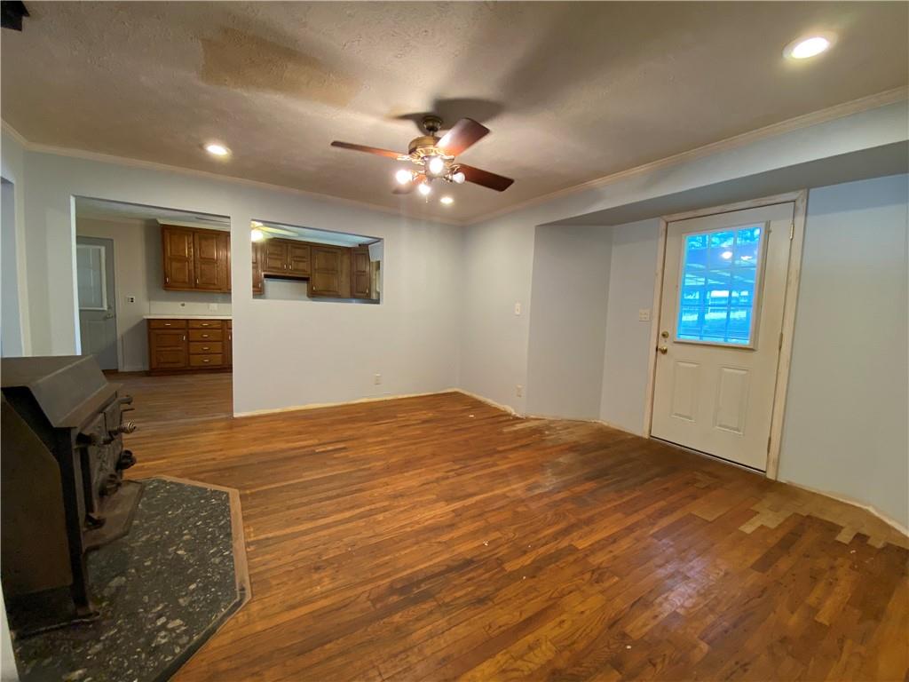 6605 Pine Ridge Circle