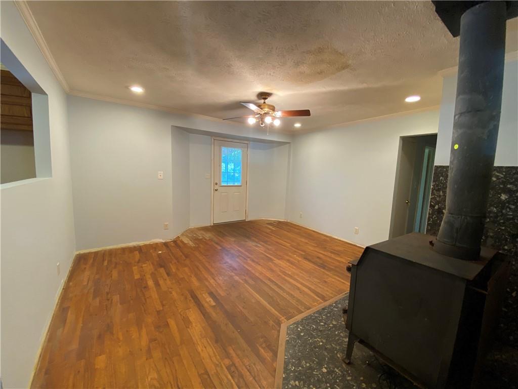 6605 Pine Ridge Circle